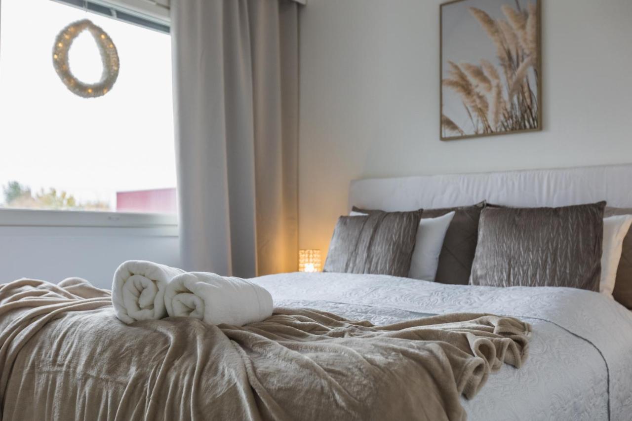 Penthouse With Sauna - King Size Bed - Free Wifi! Rovaniemi Esterno foto
